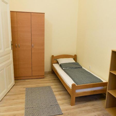 Centrum Apartment Senta Bagian luar foto